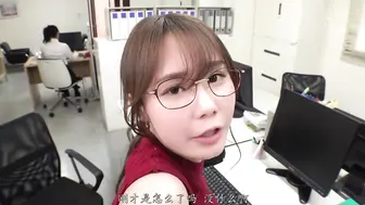 SSIS-106 尽管我妻子就在我身边，这个年纪大的女人却跨坐在我身上，在我耳边低语着下流的话来勾引我 #miru (#坂道みる) (#坂道美琉)